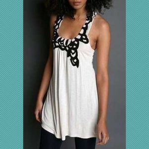 Kimchi Blue Beige & Black Embroidered Long Tank